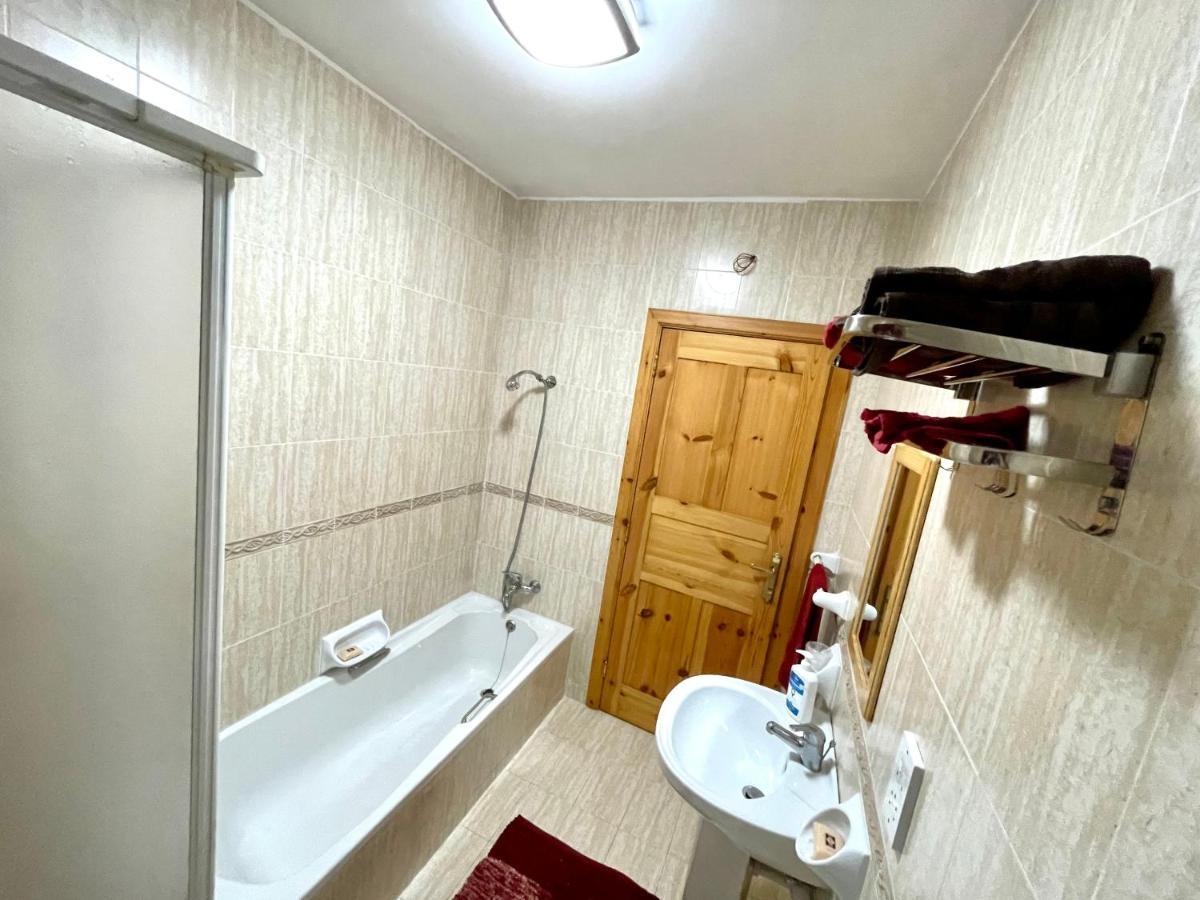 Regent Court - 3 Bedroom Apartment Within Walking Distance From Seafront St. Paul's Bay Bagian luar foto